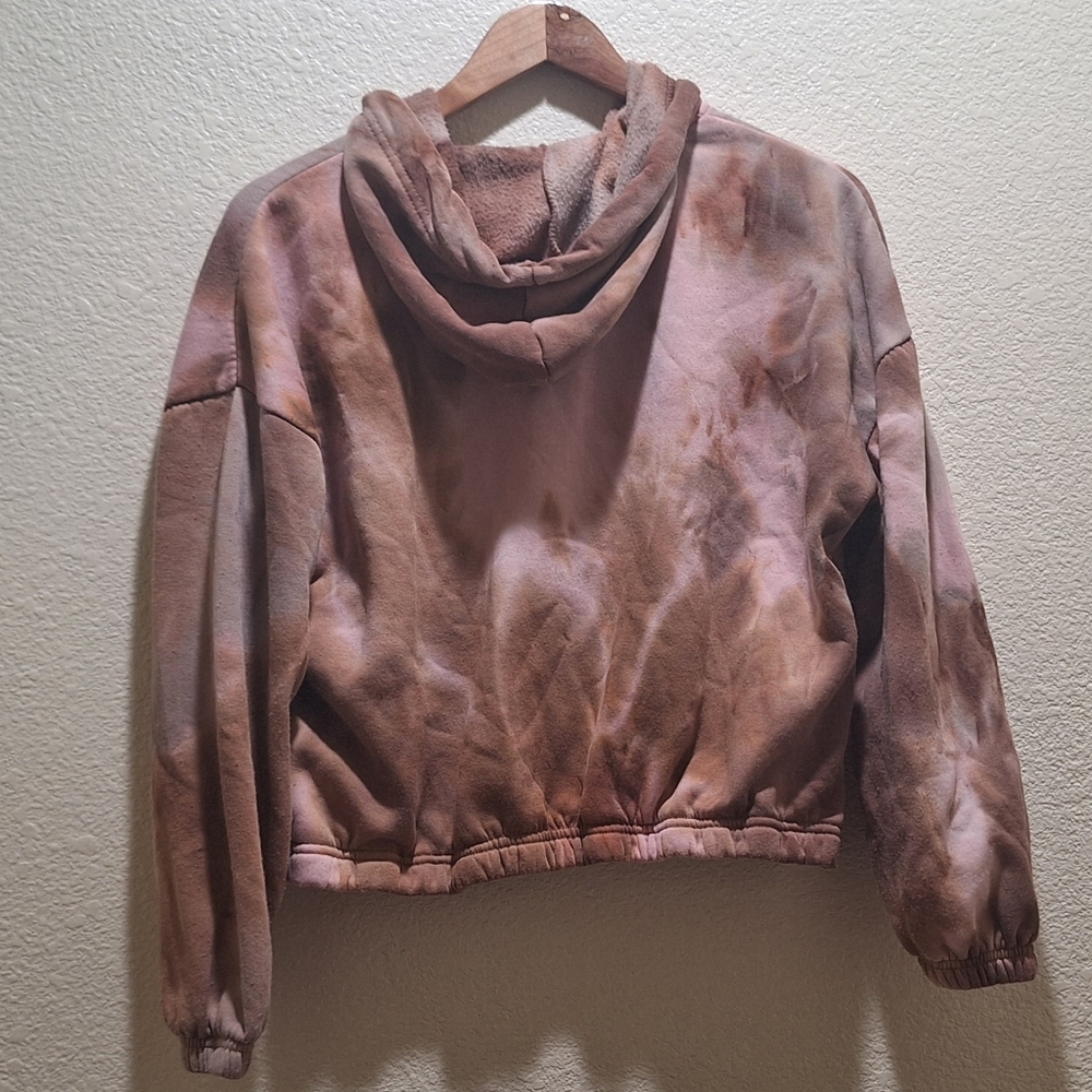 Tie-Dye Sun Graphic Hoodie - Picture 2 of 4